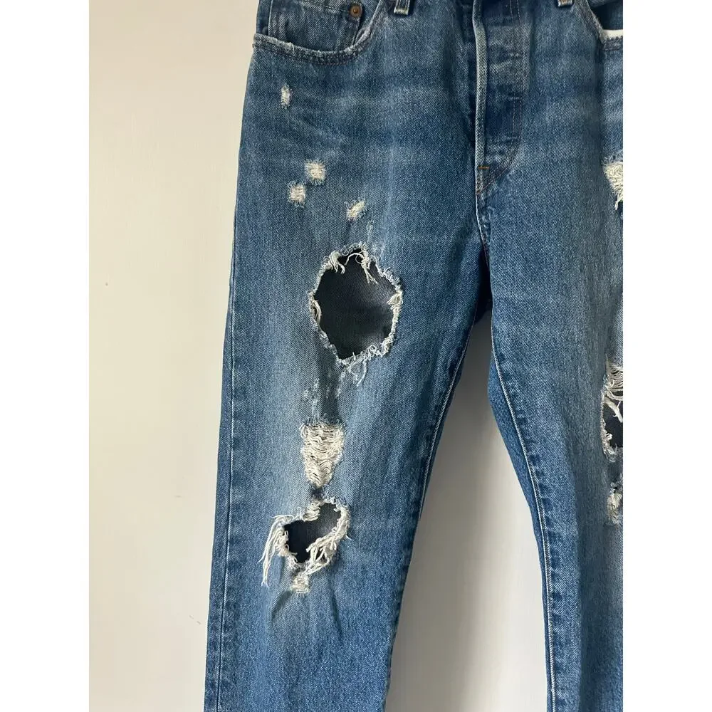 Levi's 501 Distressed Jeans size 28 x 26 - Picture 6 of 10